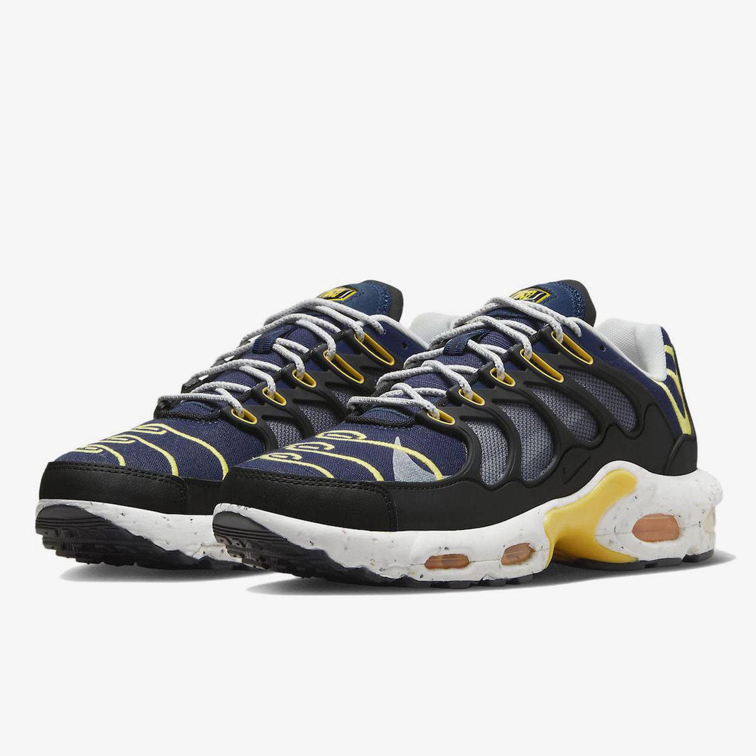 Nike Genuine Product Air Max T - đánh giá và giá Men Shoes Myntra
